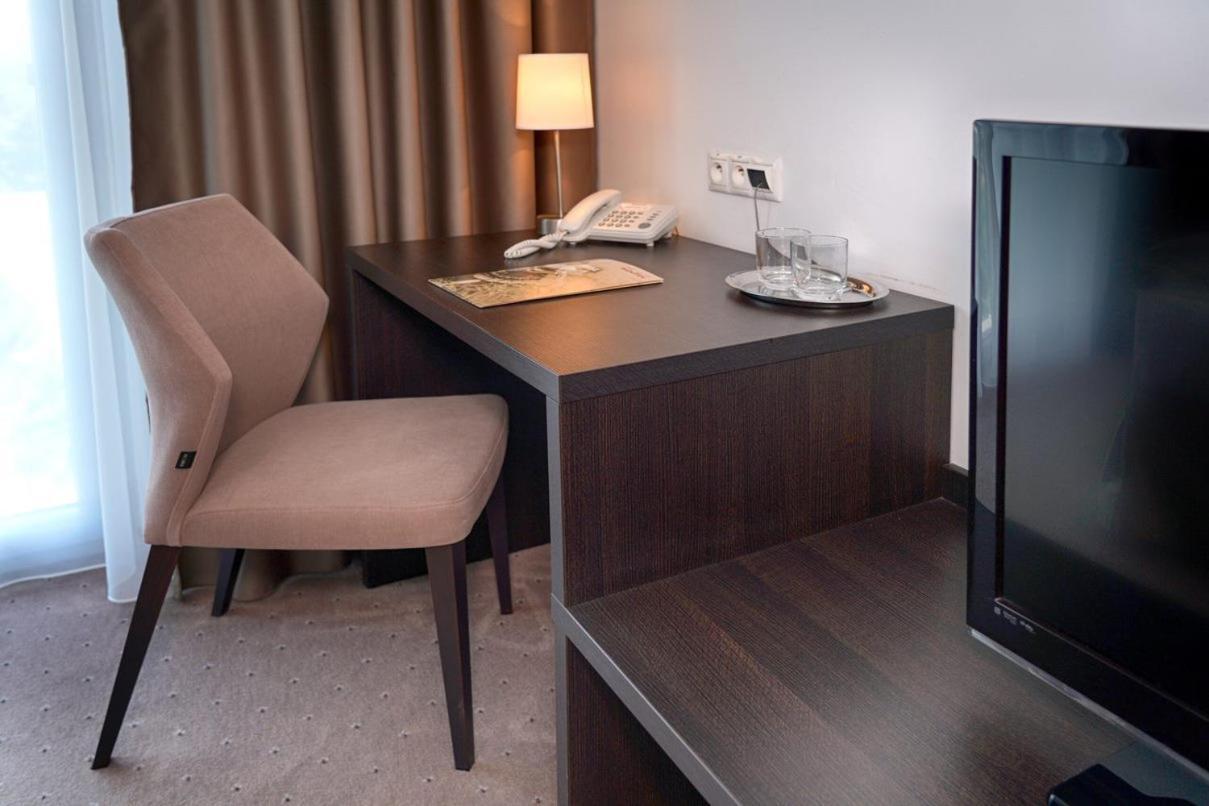 מיכלובצ'ה Hotel Mousson מראה חיצוני תמונה